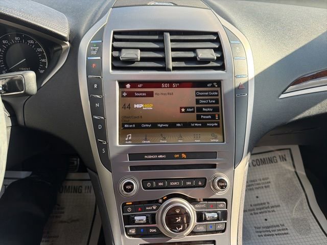 Used 2019 Lincoln MKZ Reserve w/ Reserve Plus Package image 27