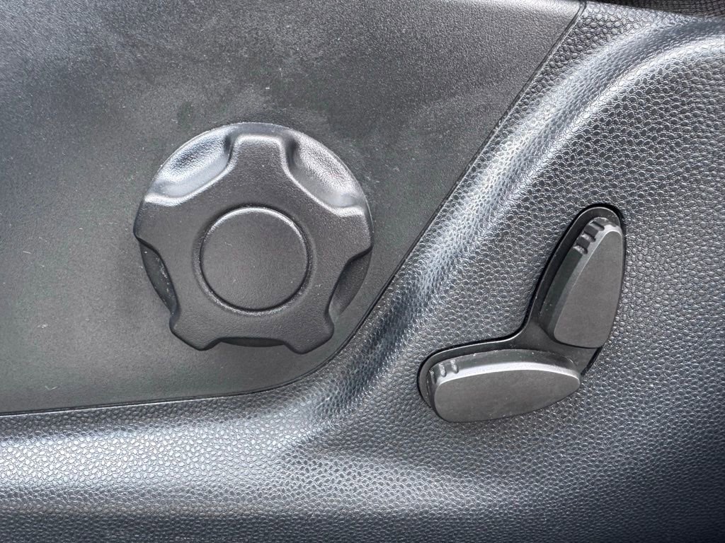 Certified 2020 Ford EcoSport SE w/ SE Convenience Package image 27