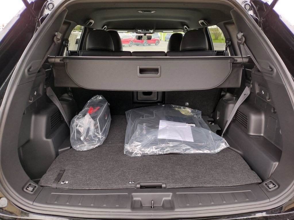 New 2026 Mitsubishi Outlander LE AWD/4WD image 9