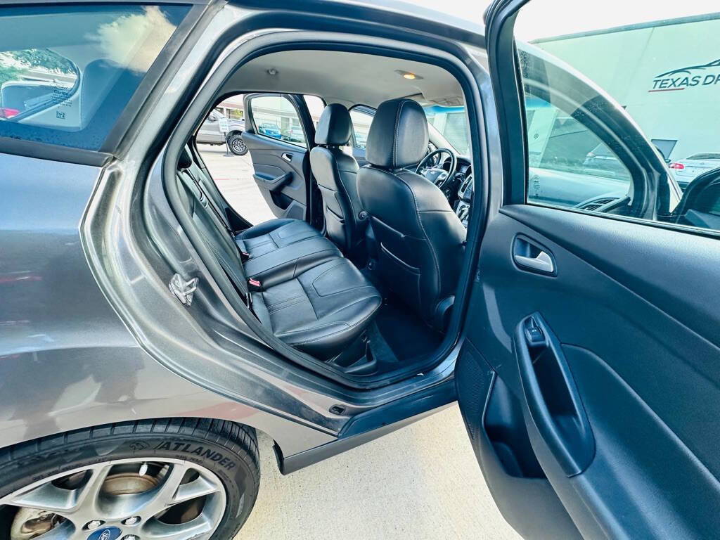 Used 2013 Ford Focus SE image 18