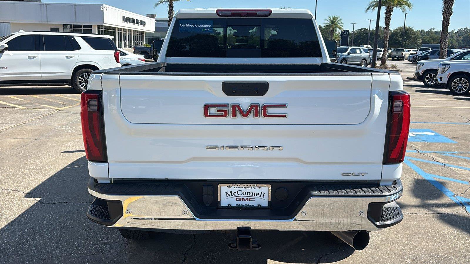 Certified 2025 GMC Sierra 2500 SLT w/ SLT Premium Package AWD/4WD image 6