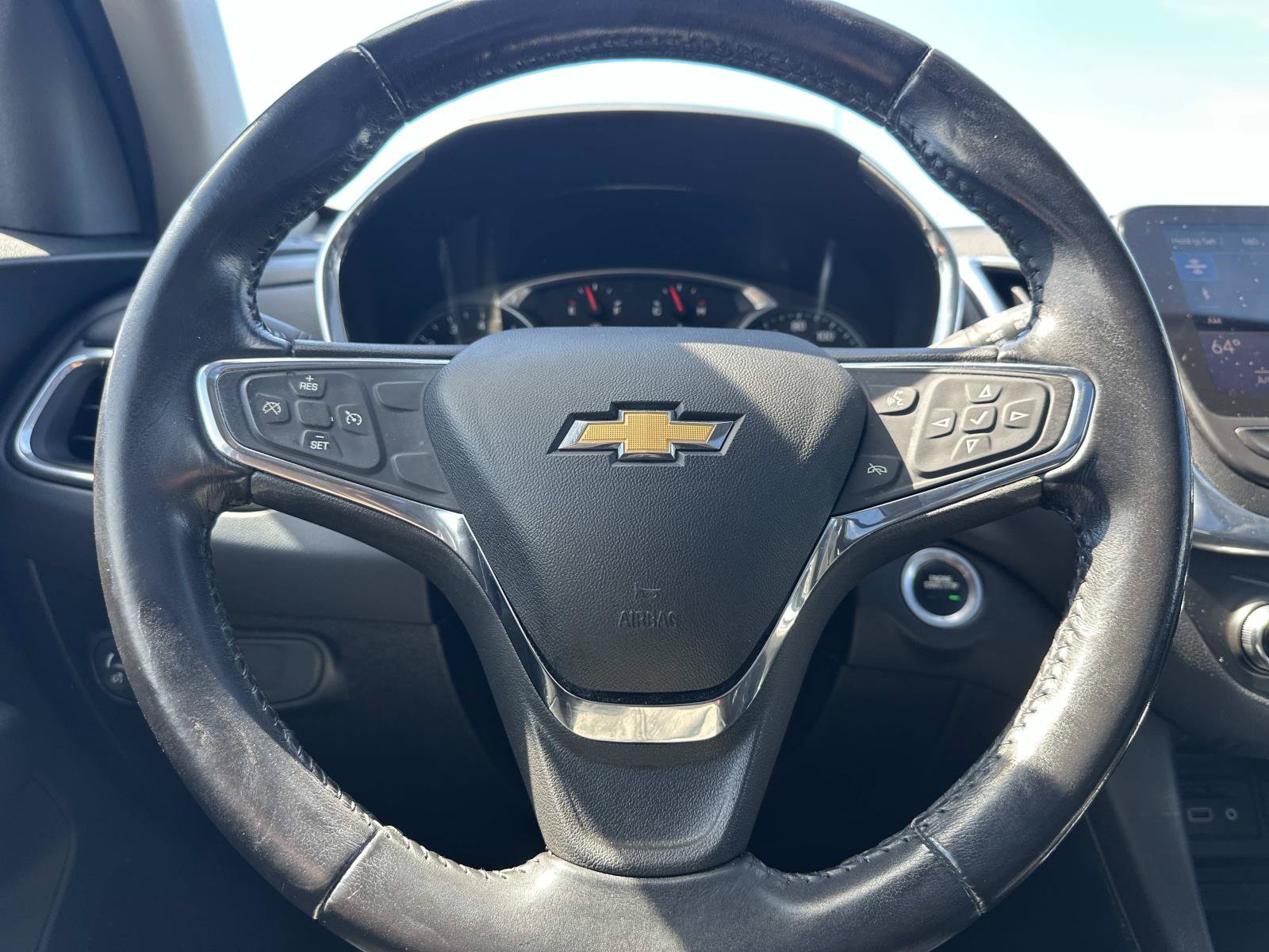 Used 2019 Chevrolet Equinox LT w/ Sun & Navigation Package FWD image 20