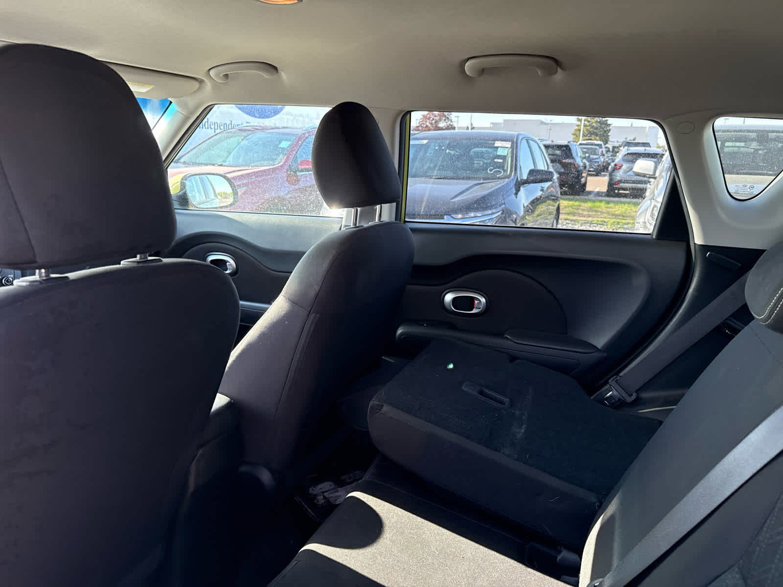 Used 2015 Kia Soul FWD image 10
