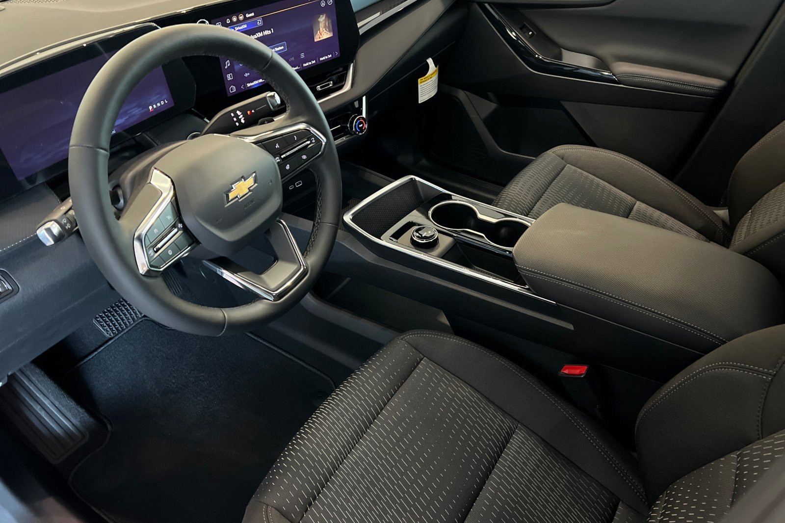 New 2026 Chevrolet Equinox LT image 10