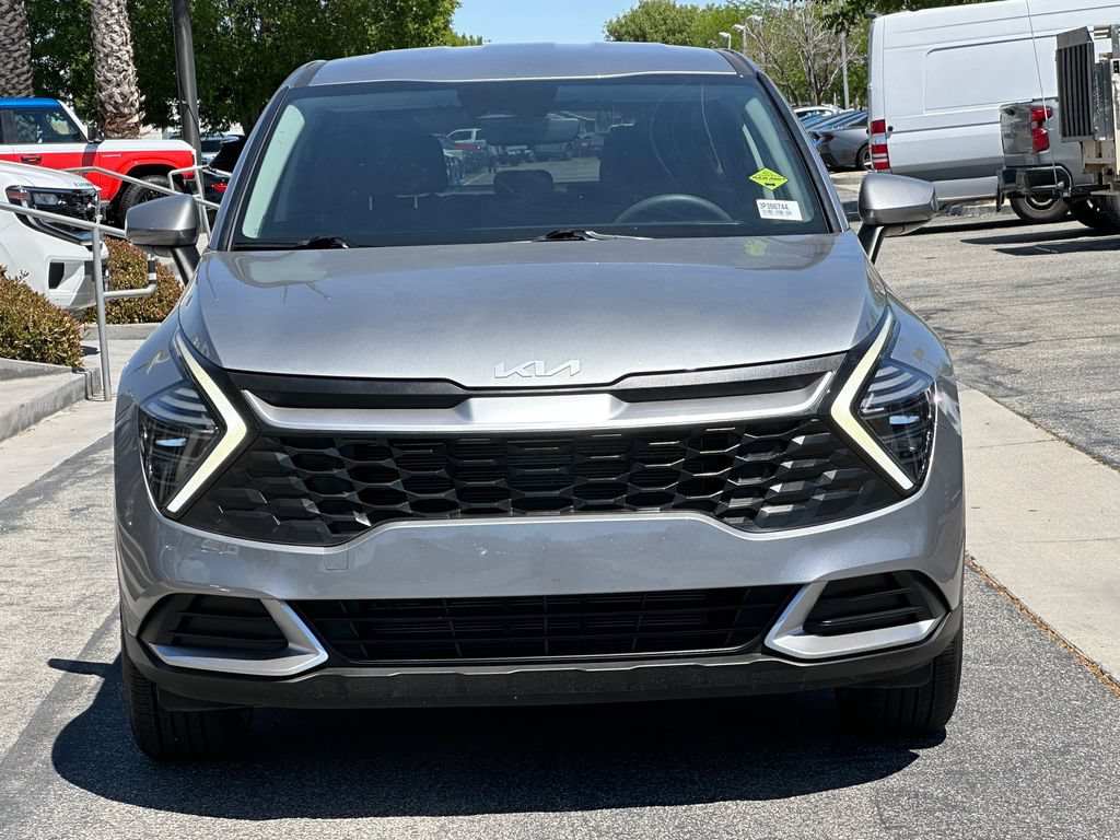 Used 2025 Kia Sportage LX FWD image 12