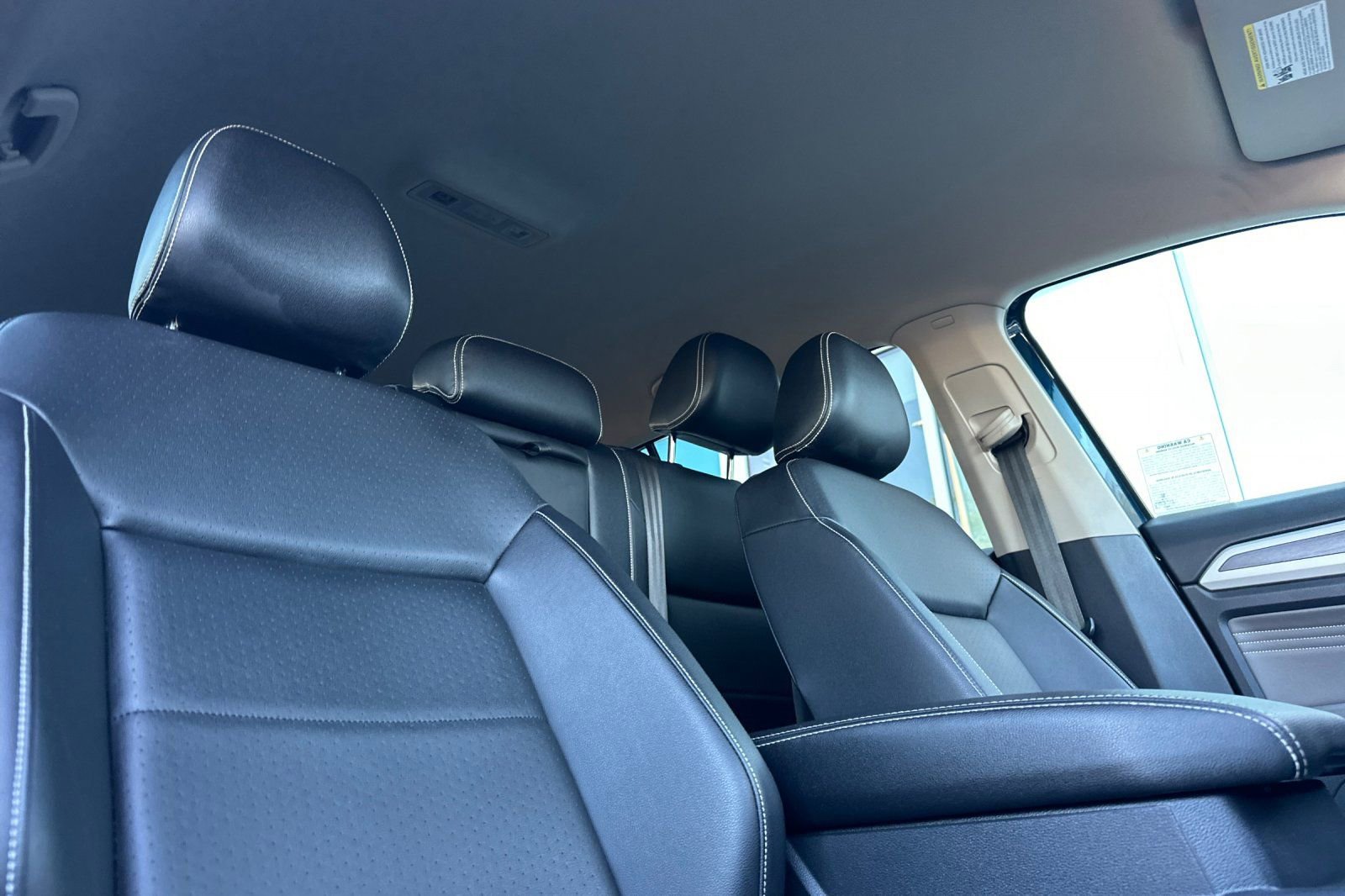 Used 2023 Volkswagen Atlas SE image 18