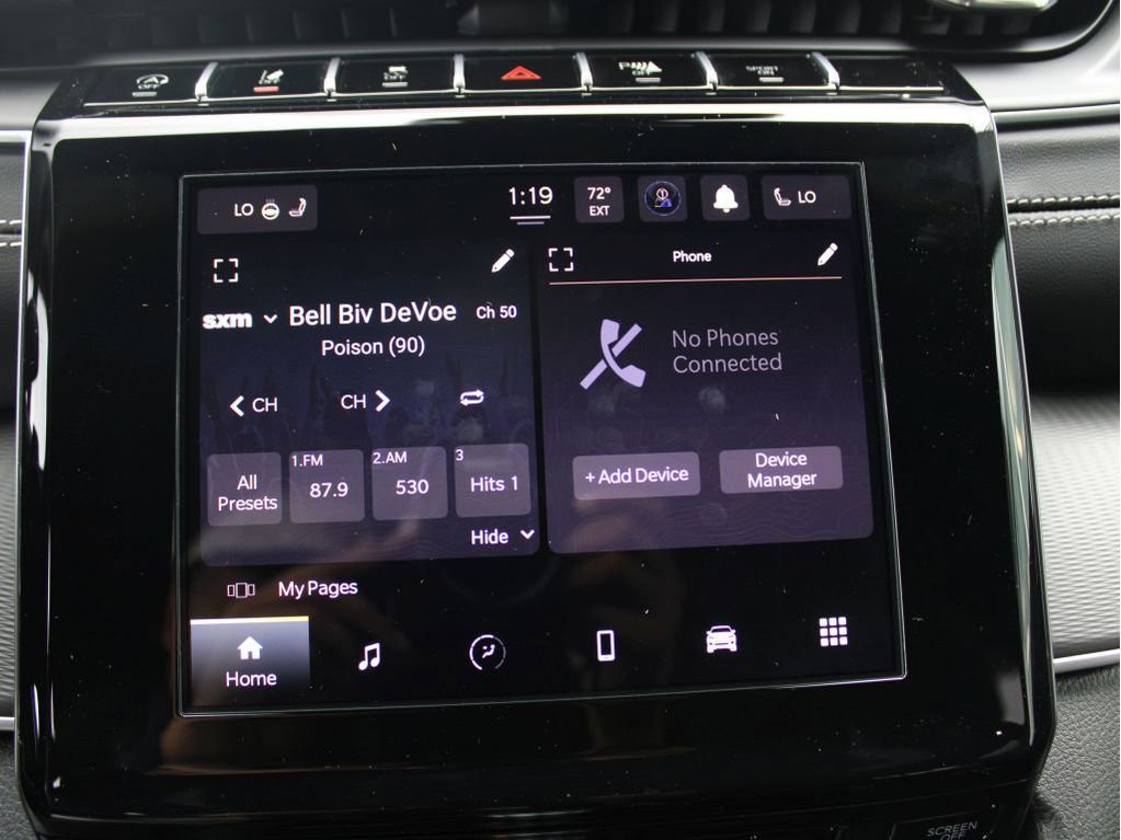 New 2025 Jeep Grand Cherokee Laredo X w/ Luxury Tech Group I image 17