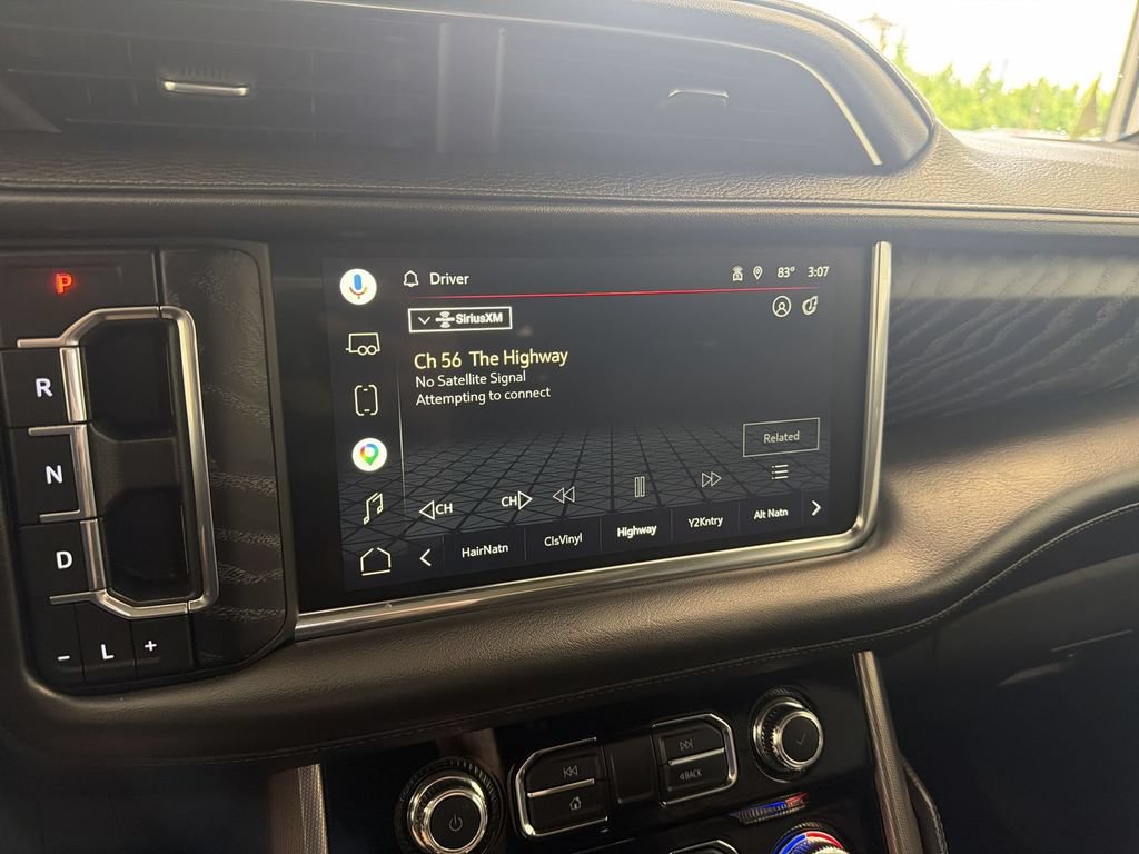 Used 2022 GMC Yukon Denali RWD image 13