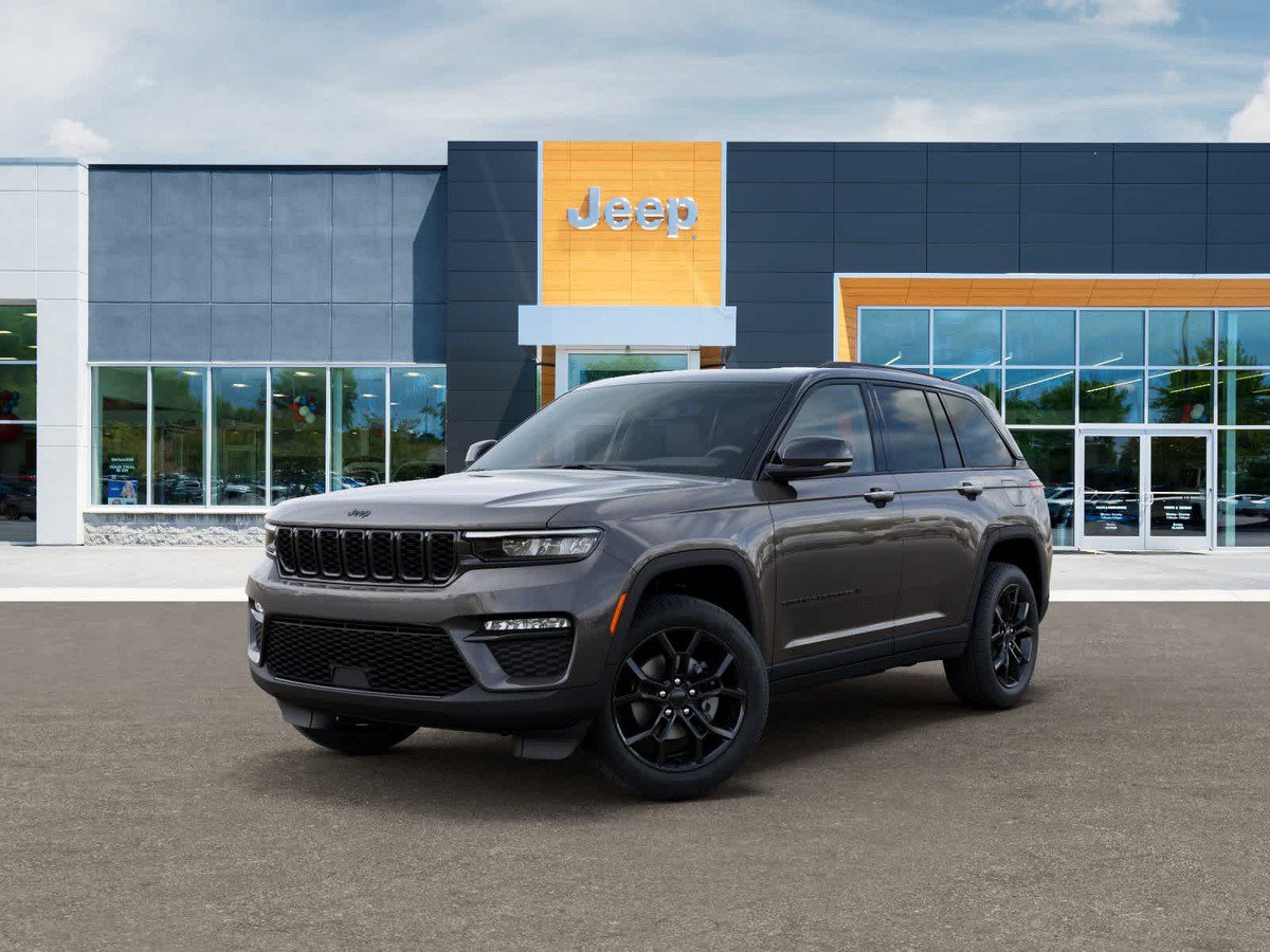New 2025 Jeep Grand Cherokee Limited AWD/4WD image 1