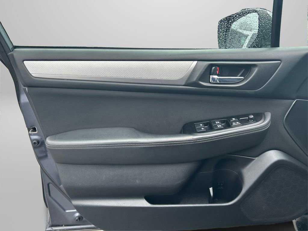 Used 2015 Subaru Outback 2.5i Premium image 24