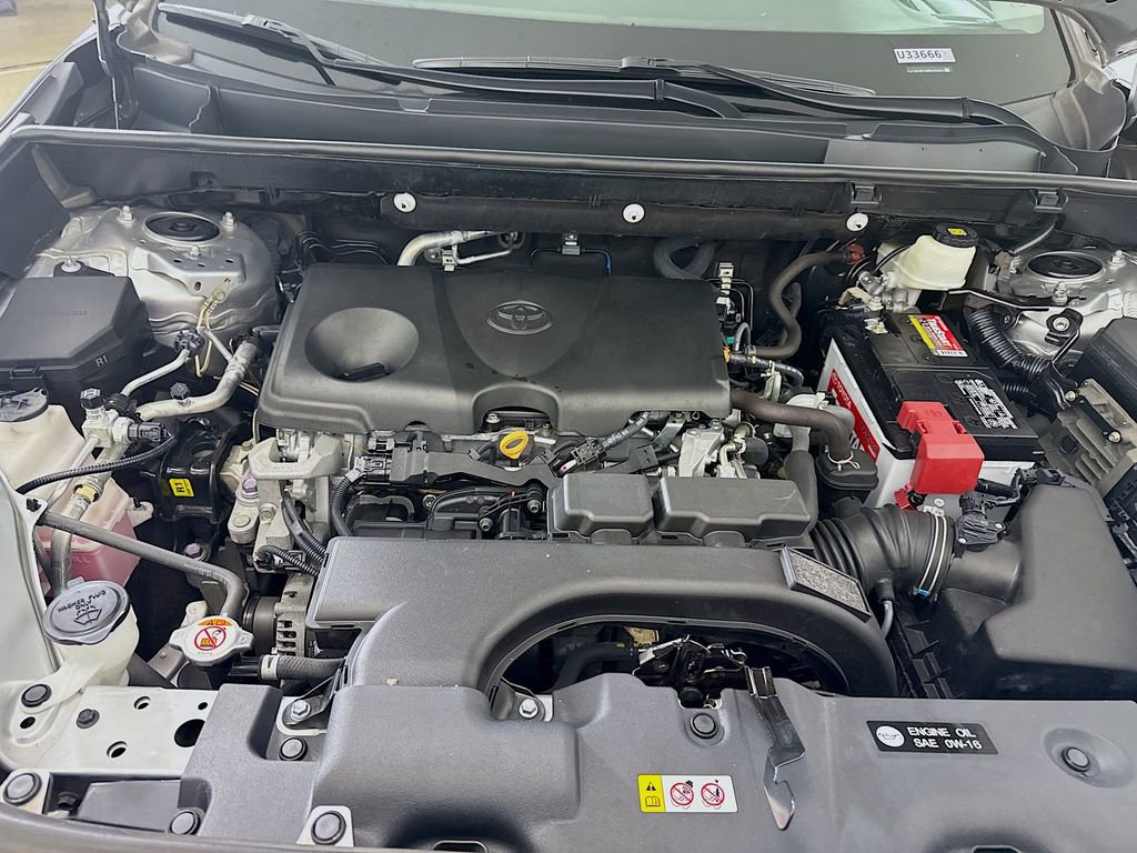 Certified 2021 Toyota RAV4 XLE w/ Convenience Package FWD image 27