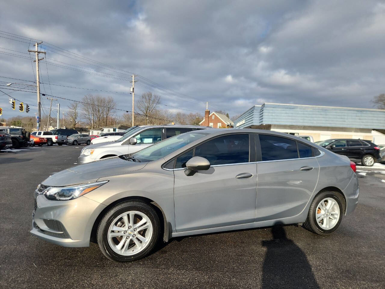 Used 2018 Chevrolet Cruze LT w/ Convenience Package