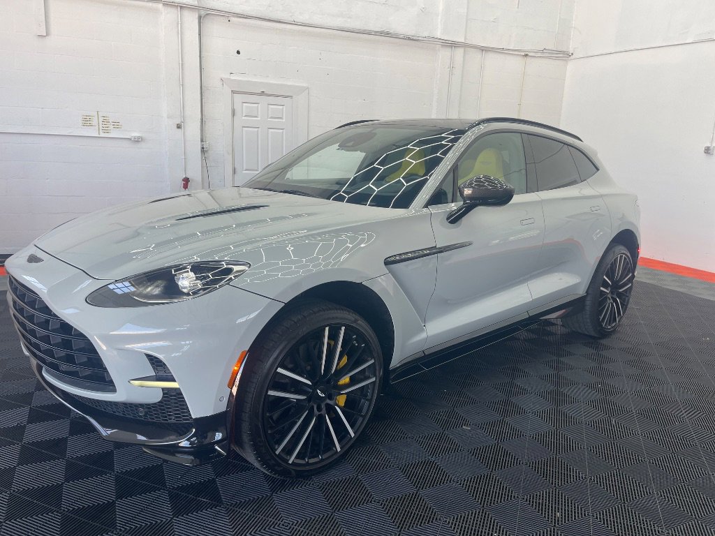 Used 2023 Aston Martin DBX 707 image 28