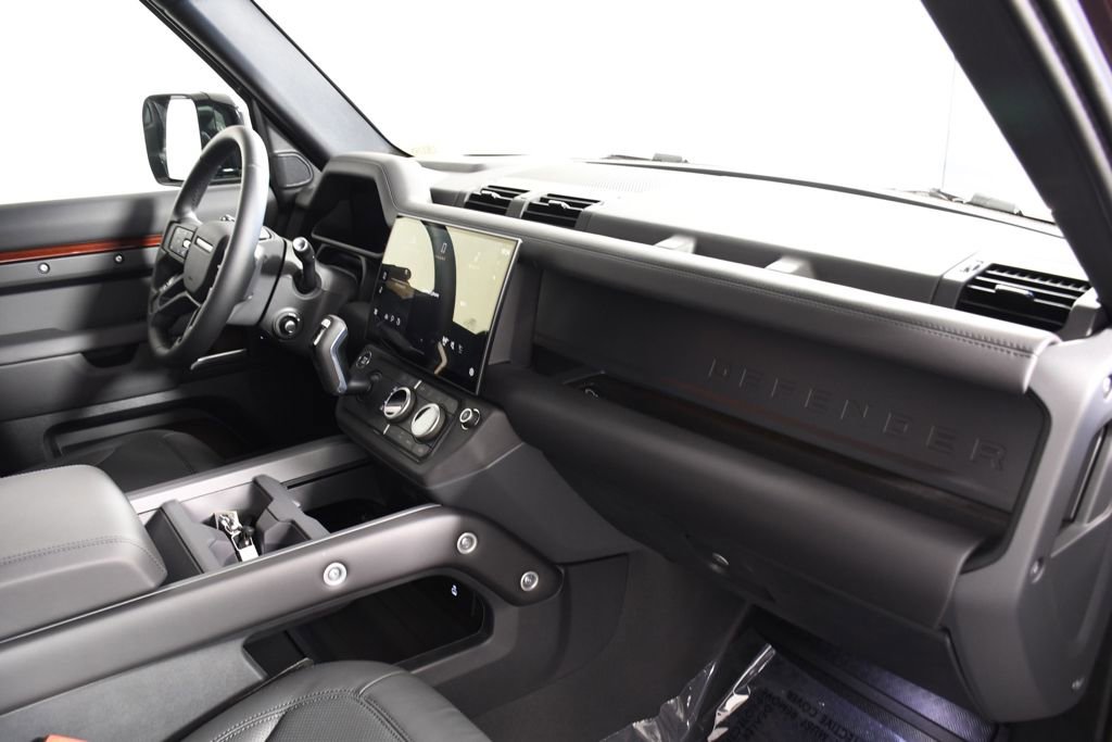 New 2026 Land Rover Defender 130 S AWD/4WD image 18