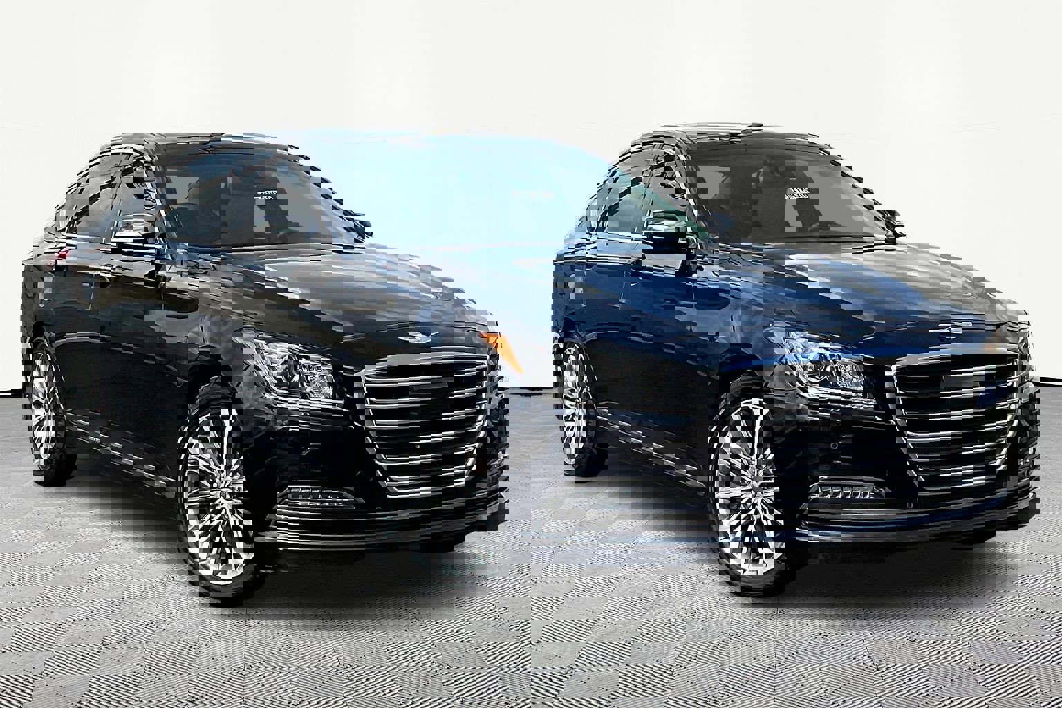 Used 2017 Genesis G80 3.8 w/ Option Group 02 image 3