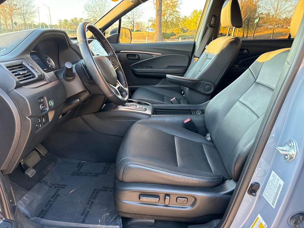 Used 2023 Honda Passport EX-L image 13