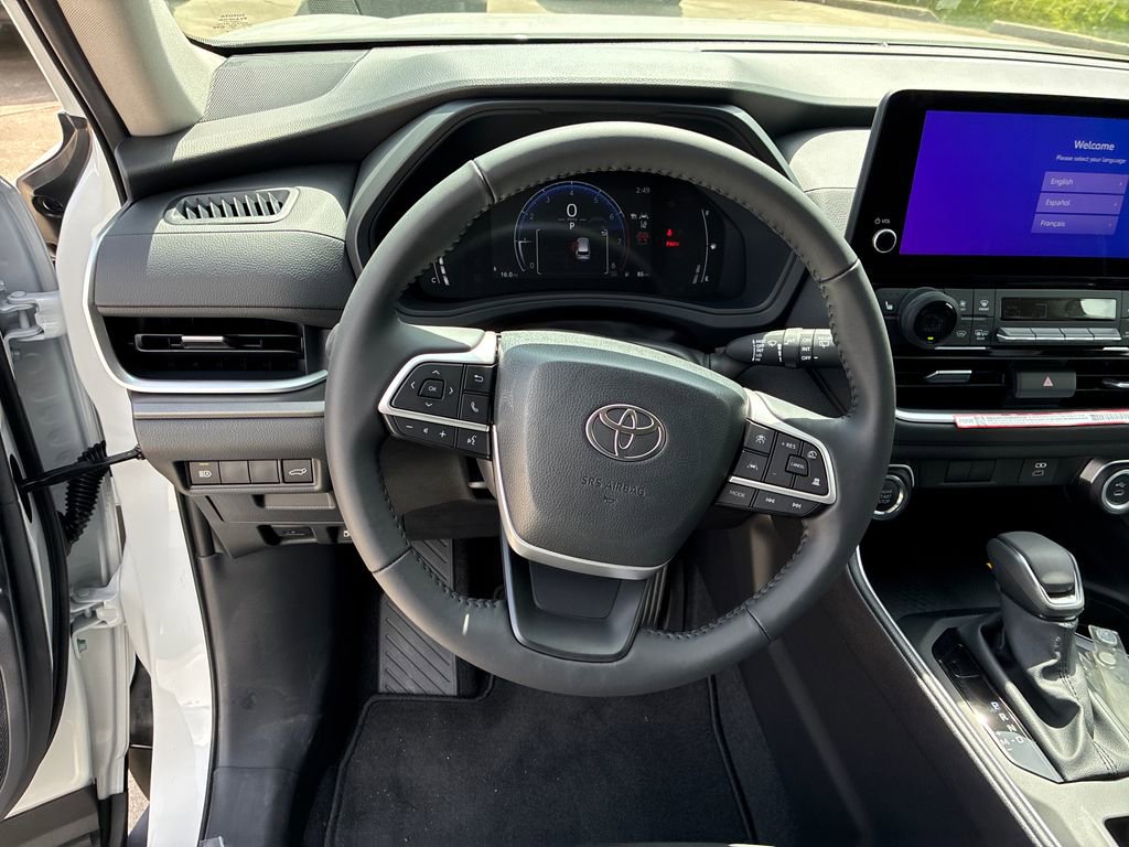 New 2026 Toyota Grand Highlander XLE image 21