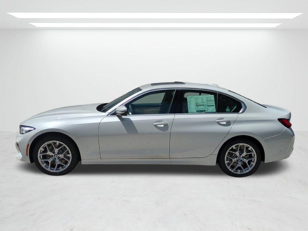 New 2026 BMW 330i xDrive Sedan w/ Premium Package AWD/4WD image 7