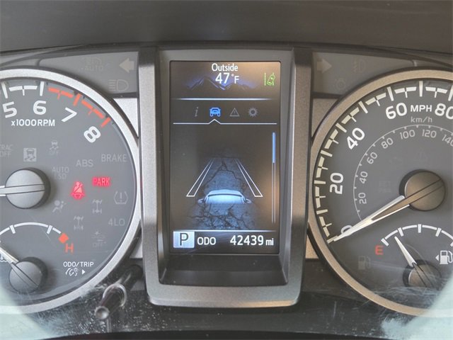 Used 2023 Toyota Tacoma TRD Off-Road image 19