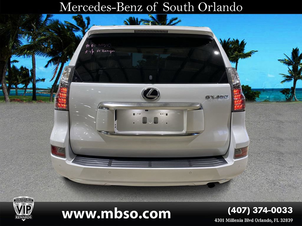 Used 2023 Lexus GX 460 Premium w/ Premium Package image 17