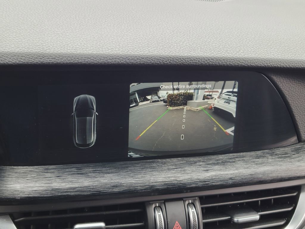 Used 2024 Alfa Romeo Stelvio Sprint image 10