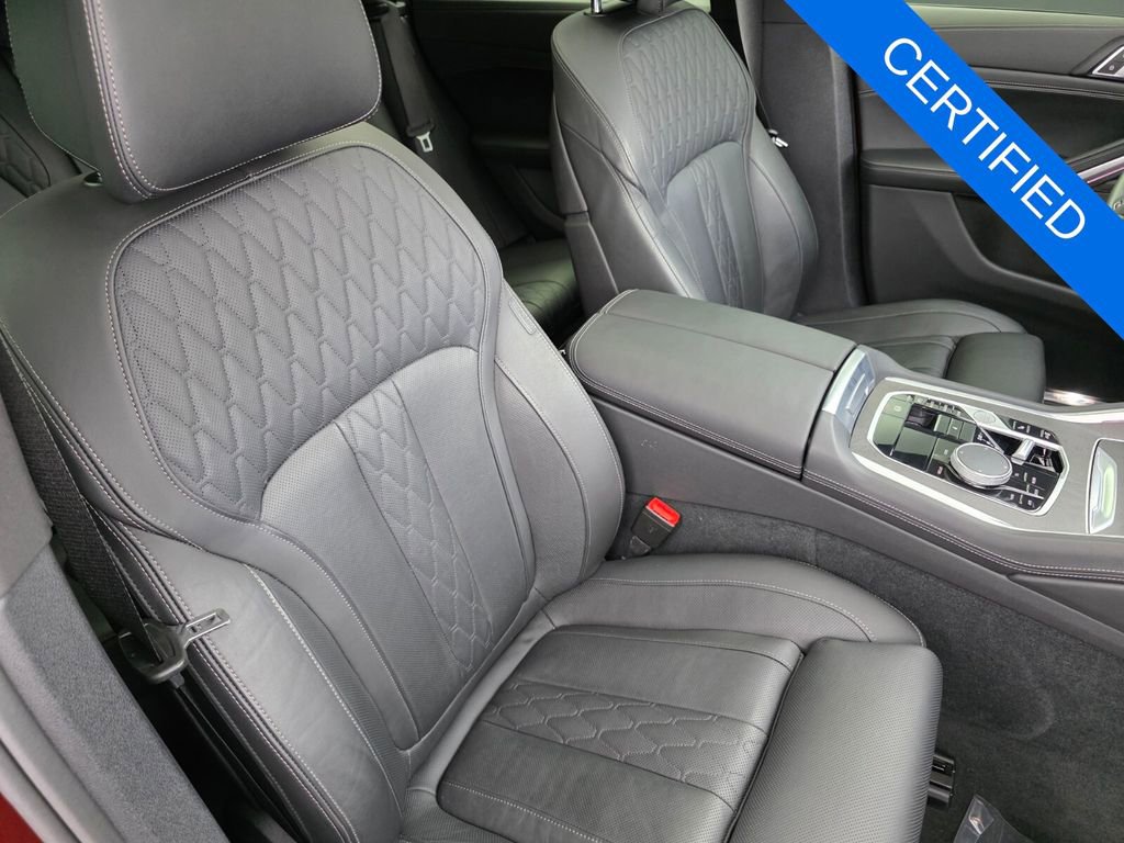 Certified 2024 BMW X6 xDrive40i w/ Premium Package image 28