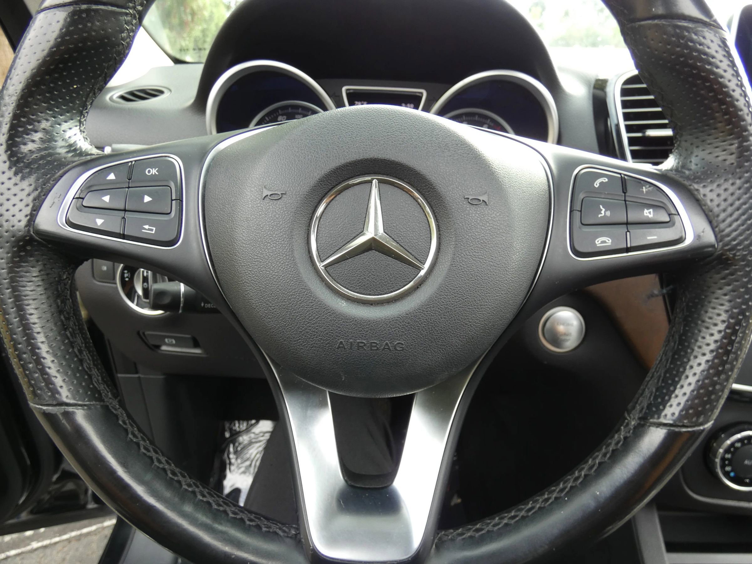 Used 2016 Mercedes-Benz GLE 350 w/ Premium Package image 71