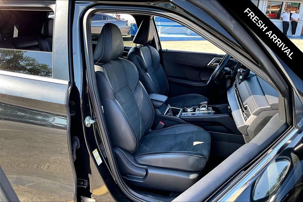 Used 2024 Mitsubishi Outlander SE FWD image 28
