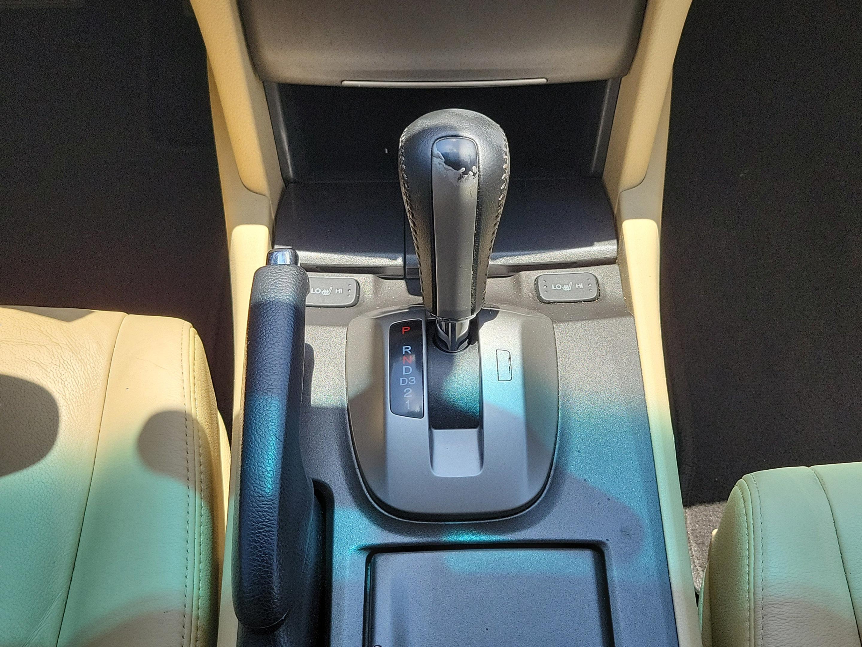 Used 2010 Honda Crosstour EX-L image 16