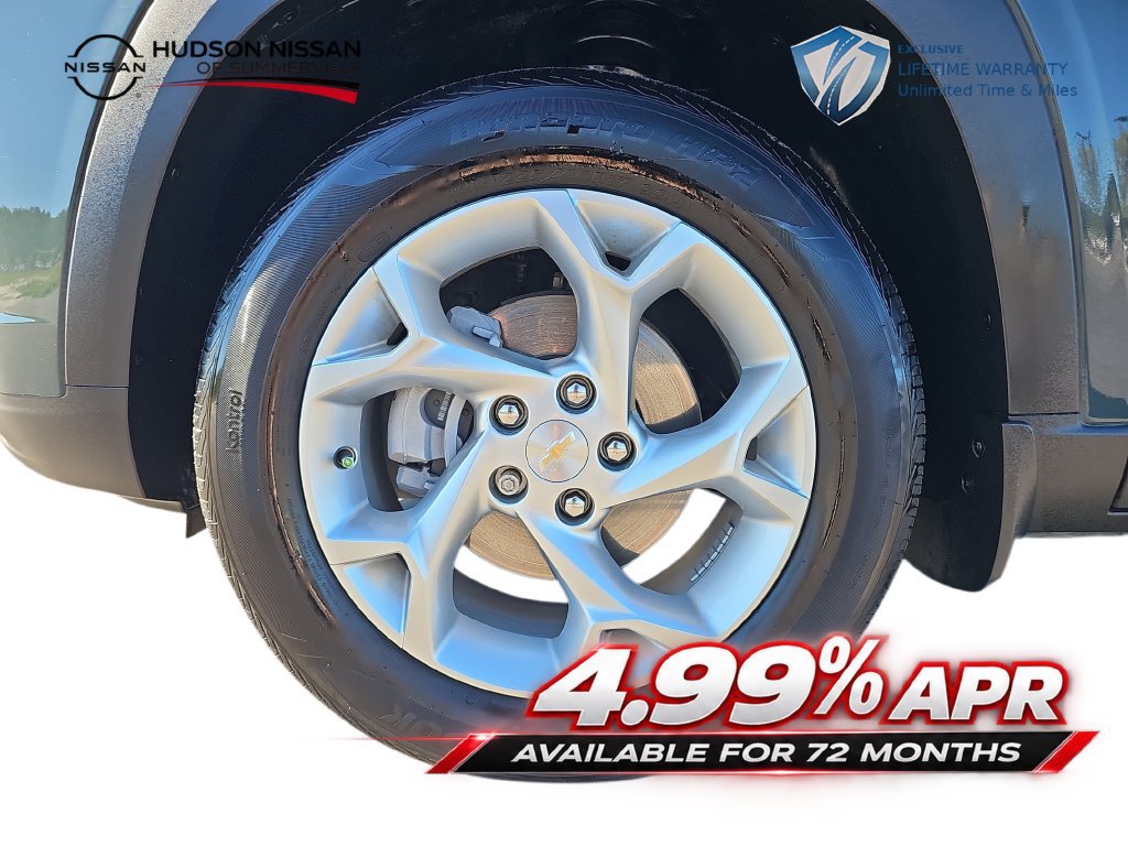 Used 2025 Chevrolet Trax LS w/ LS Convenience Package FWD image 31
