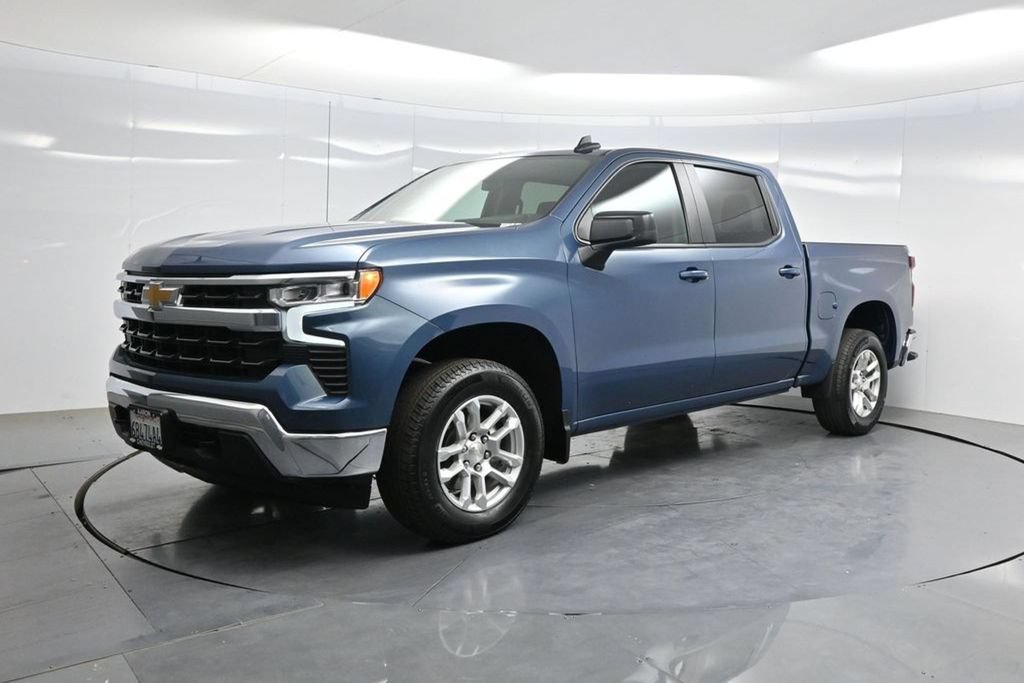 Used 2024 Chevrolet Silverado 1500 LT AWD/4WD image 68
