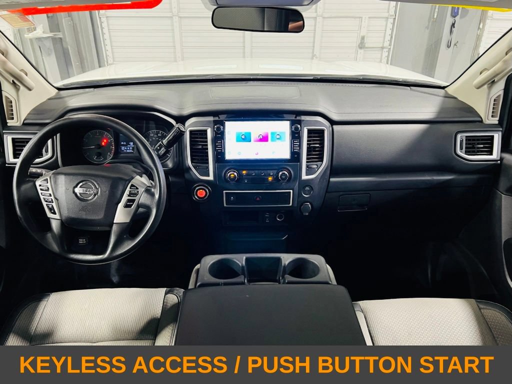 Used 2018 Nissan Titan S w/ S Utility Package RWD image 3