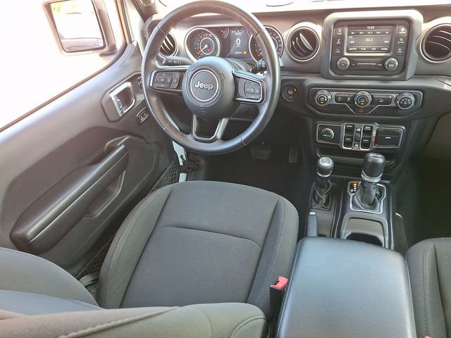 Used 2018 Jeep Wrangler Unlimited Sport S AWD/4WD image 14