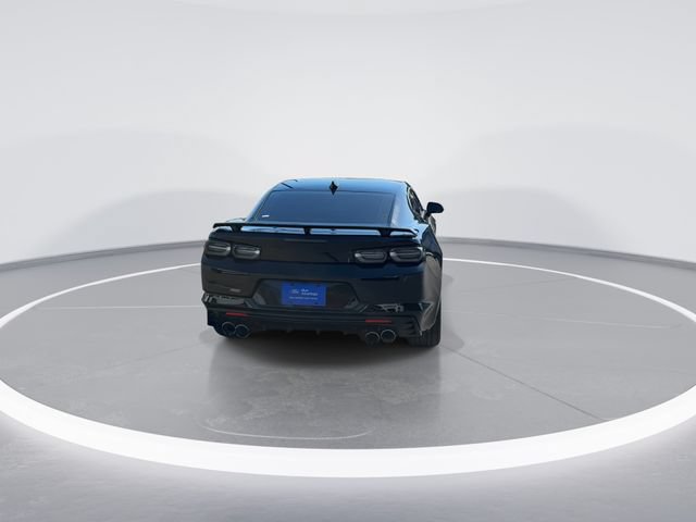 Used 2019 Chevrolet Camaro SS RWD image 6