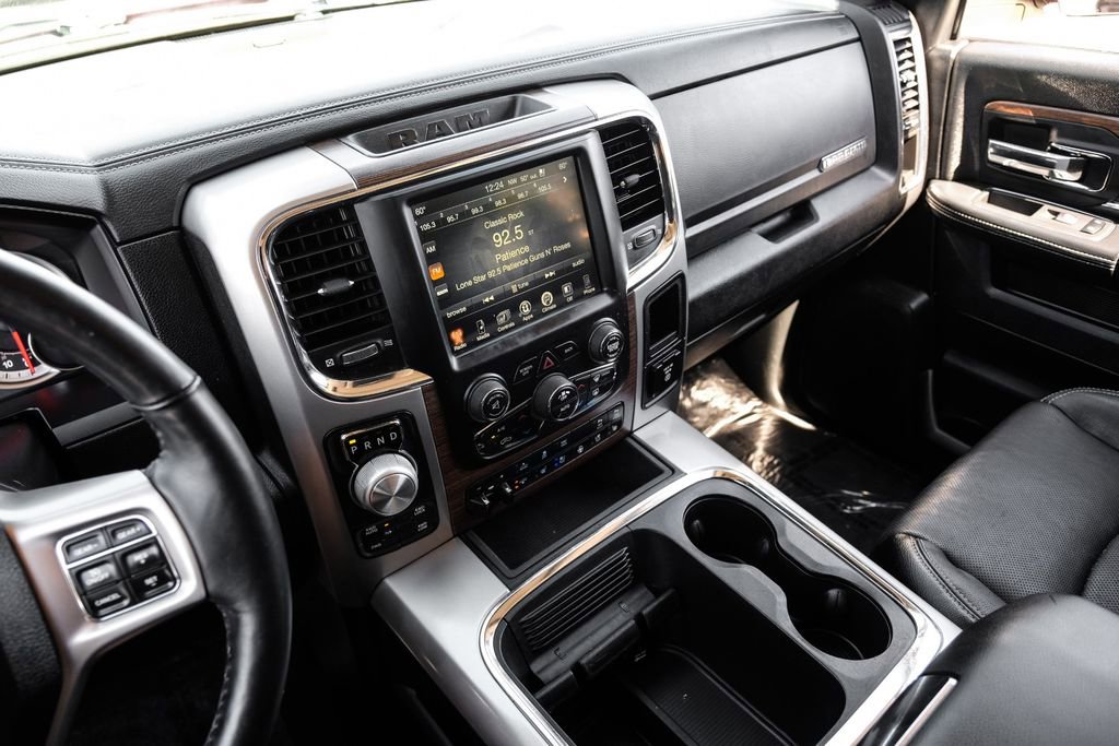 Used 2017 RAM 1500 Laramie w/ Convenience Group image 21