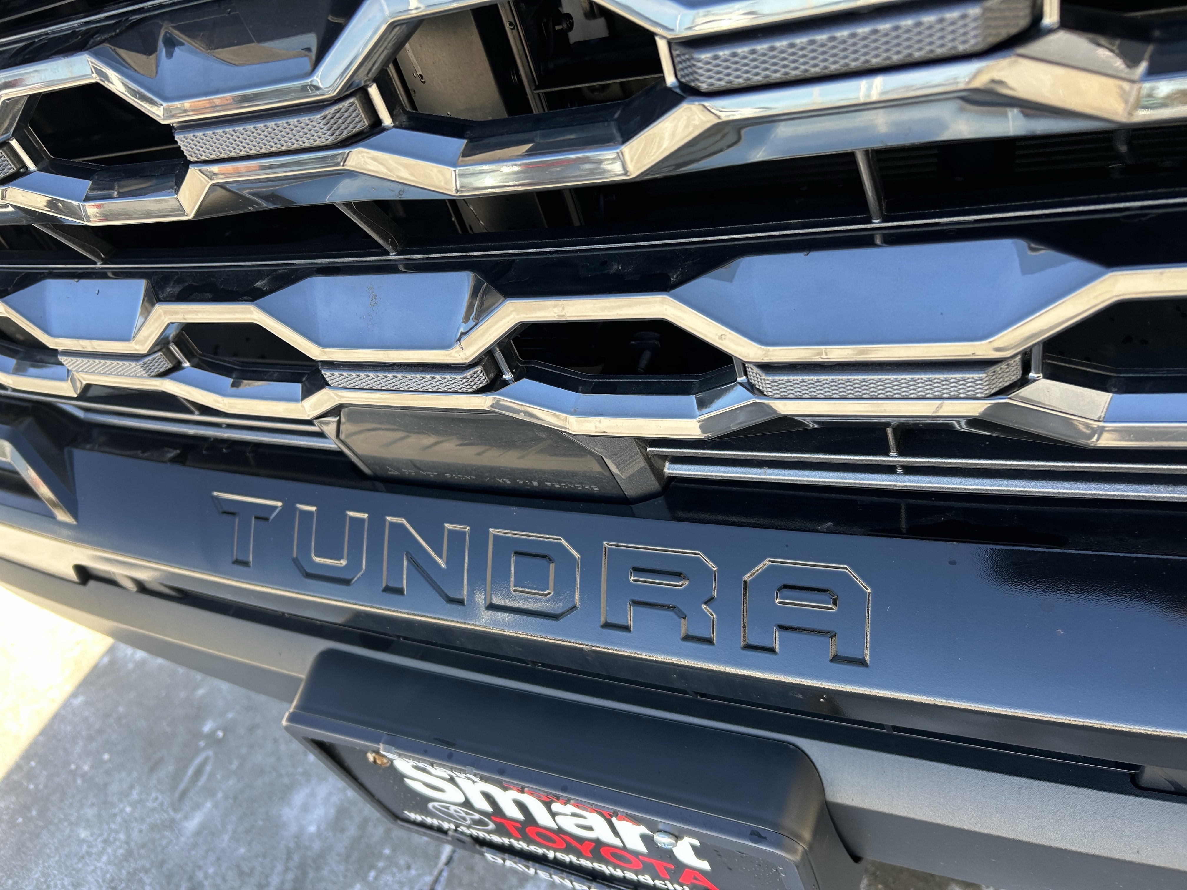 Used 2024 Toyota Tundra Platinum image 10