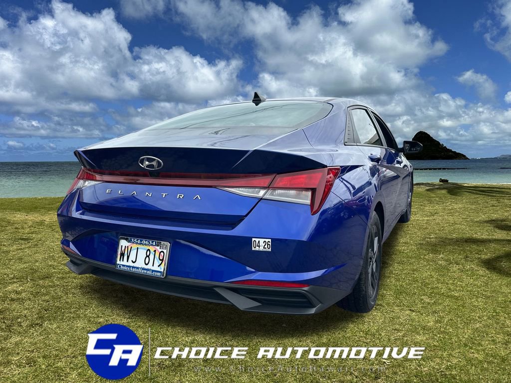 Used 2023 Hyundai Elantra SEL image 8