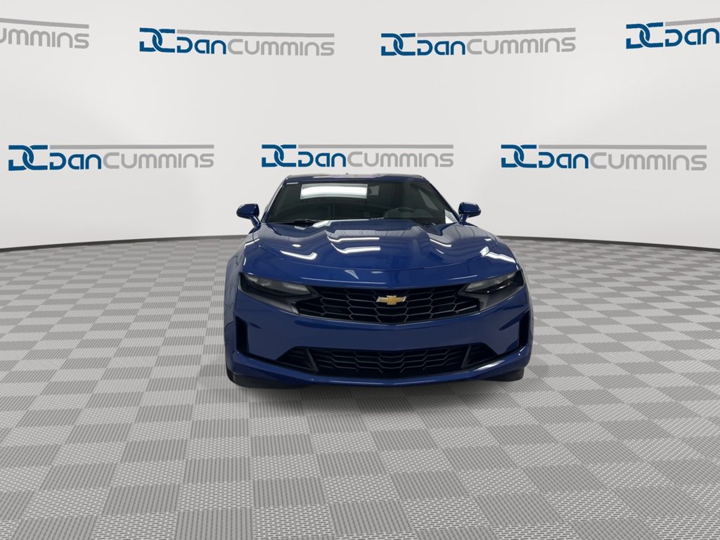 Used 2019 Chevrolet Camaro LT RWD image 3