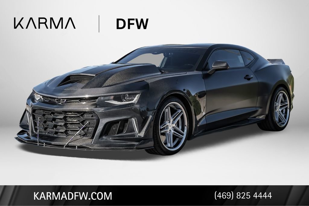 Used 2019 Chevrolet Camaro ZL1 image 1