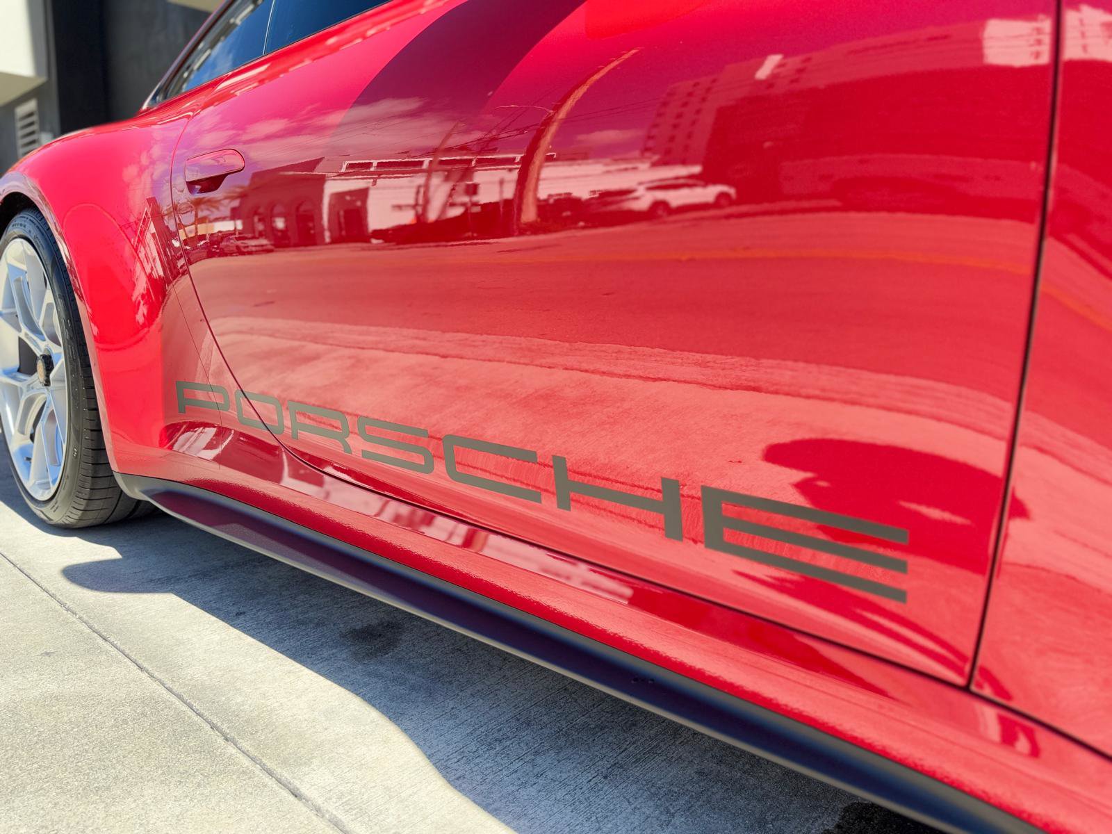 Used 2020 Porsche 911 Carrera S RWD image 8