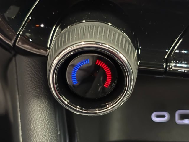 New 2026 Chevrolet Traverse LT w/ Midnight/Sport Edition FWD image 30