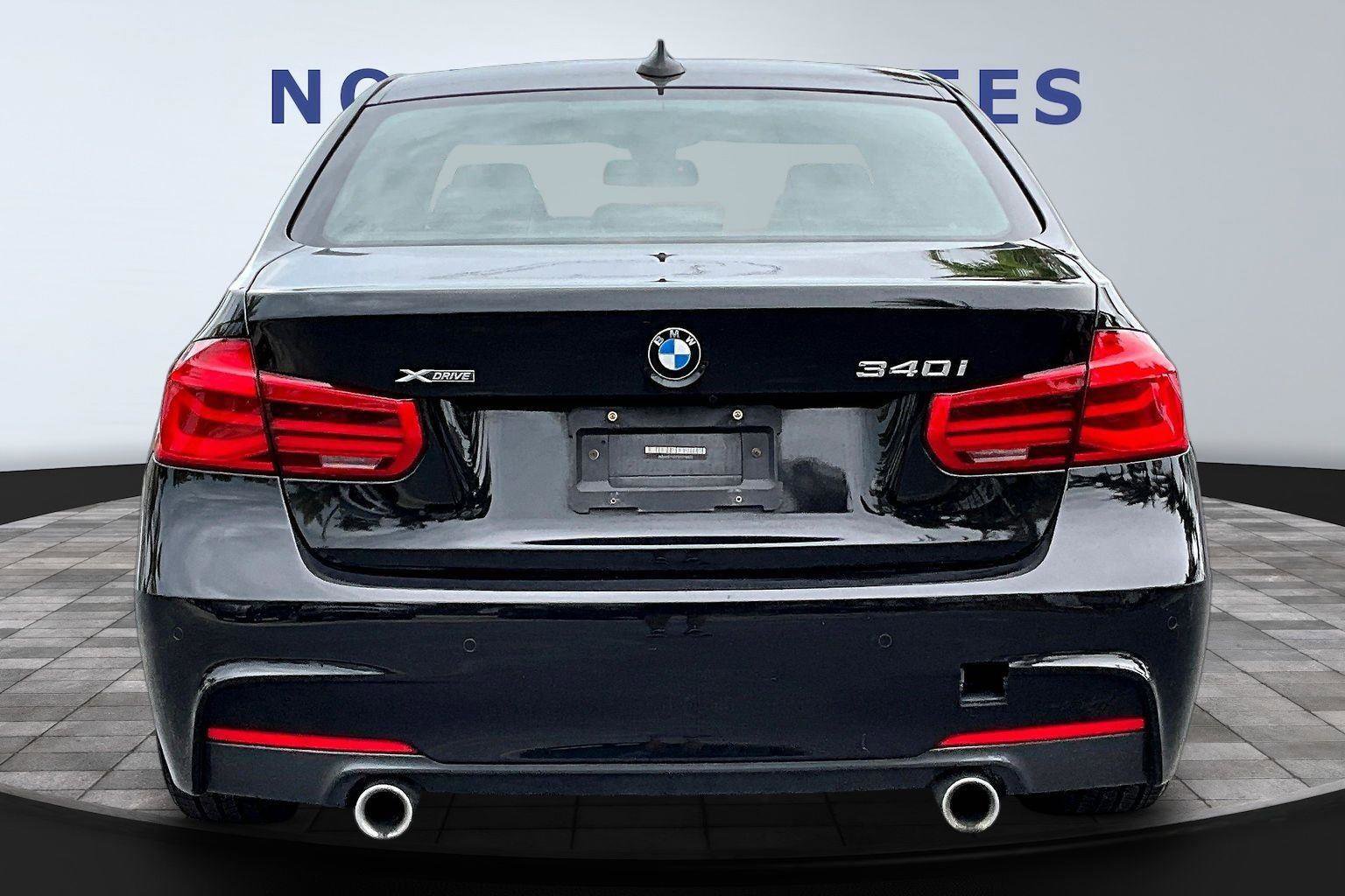 Used 2016 BMW 340i xDrive Sedan AWD/4WD image 5