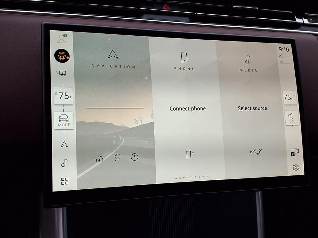 Used 2025 Land Rover Range Rover Autobiography image 20