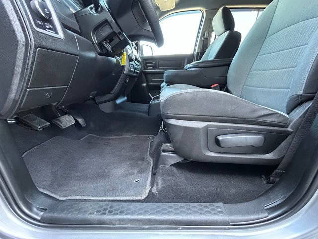 Used 2021 RAM 1500 Tradesman w/ Chrome Appearance Package image 27