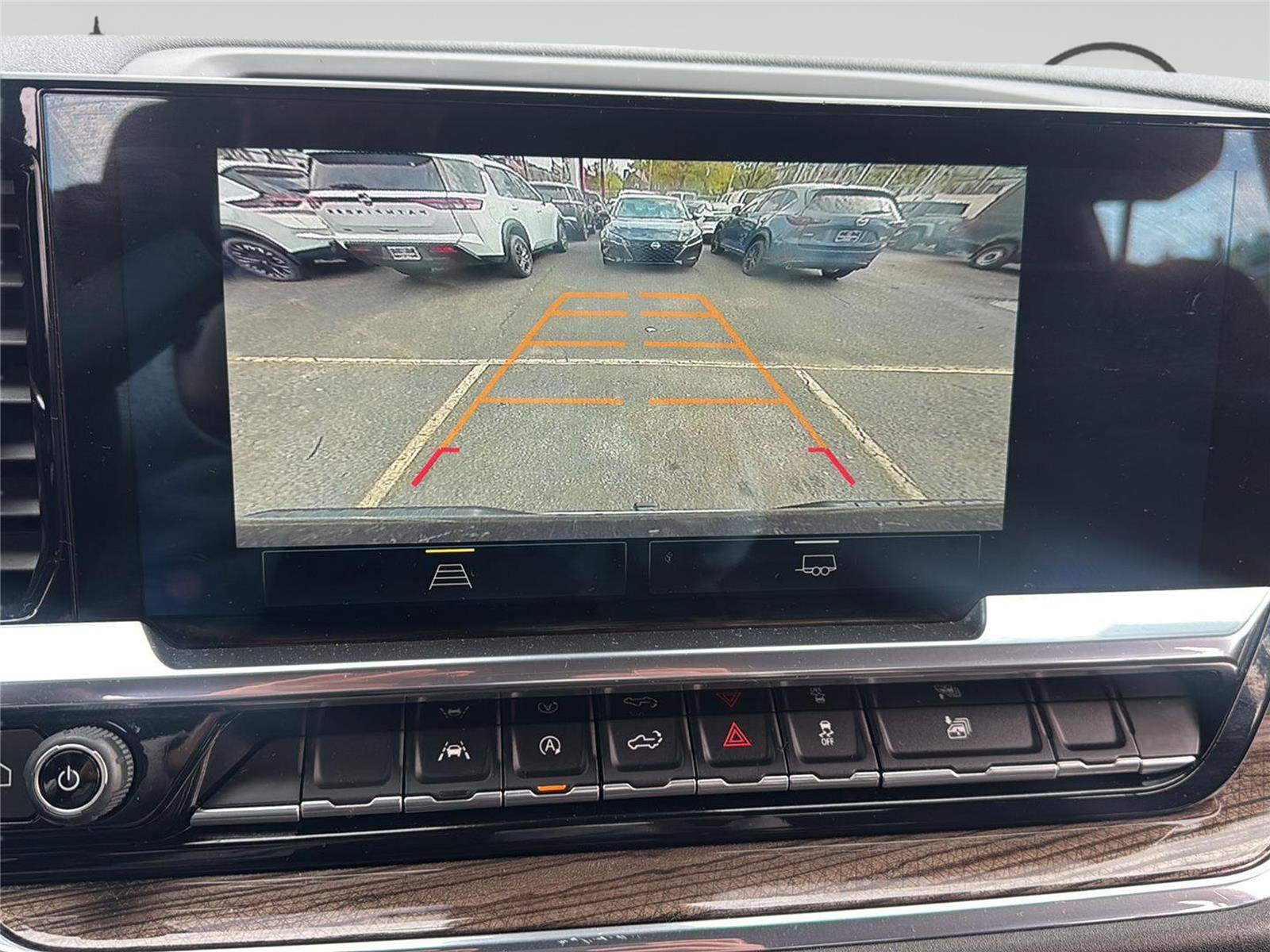 Used 2023 Chevrolet Silverado 1500 LT AWD/4WD image 18