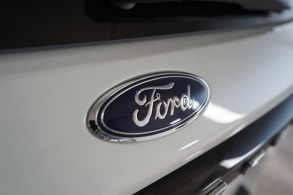 New 2026 Ford Explorer Active w/ Active Comfort Package AWD/4WD image 5