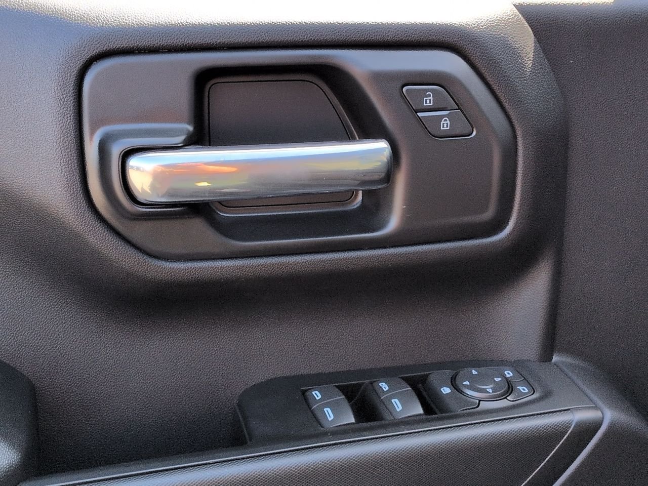 New 2026 Chevrolet Silverado 1500 Custom AWD/4WD image 24