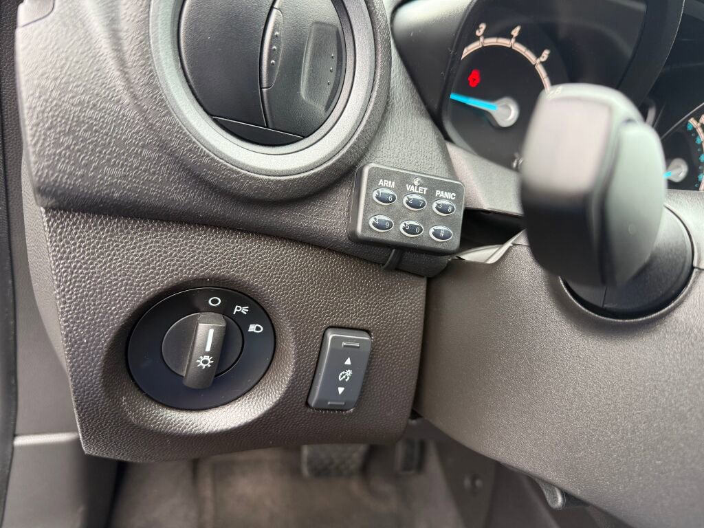 Used 2017 Ford Fiesta S image 10