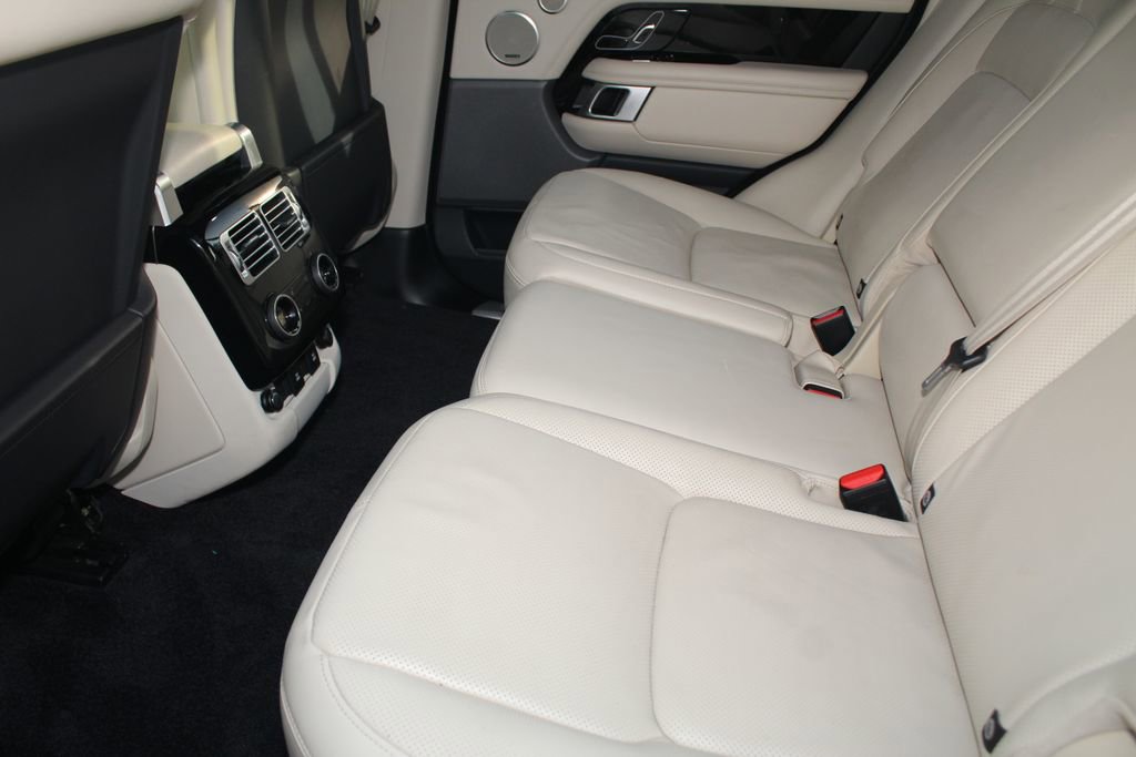 Used 2021 Land Rover Range Rover Westminster Edition image 5