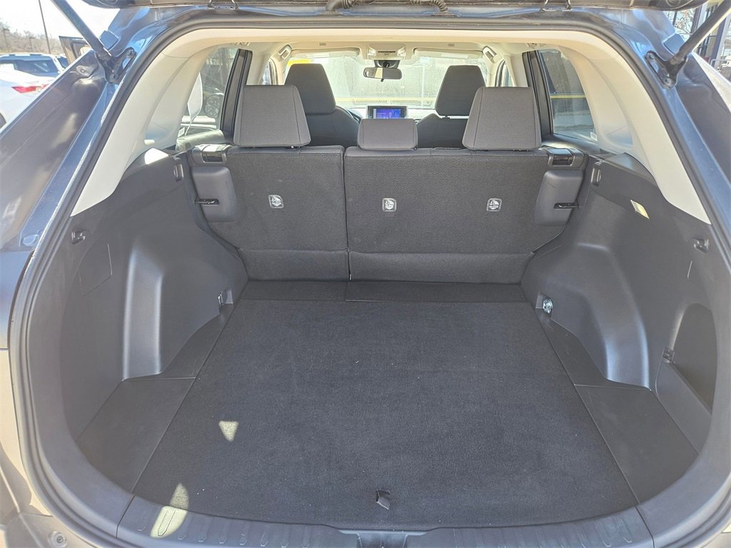 Used 2025 Toyota RAV4 LE image 25